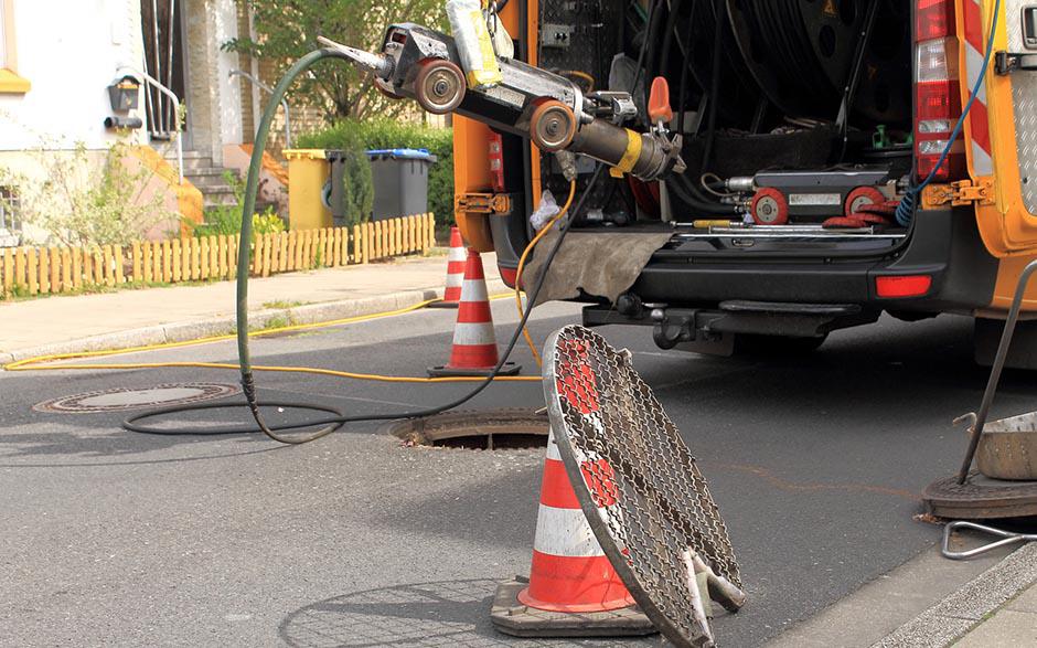 tarif plombier débouchage canalisation Montry